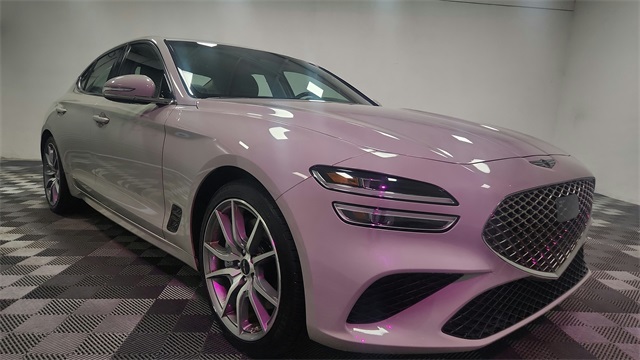 2025 Genesis G70 2.5T Image 4 of 25