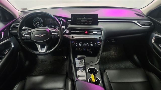 2025 Genesis G70 2.5T Image 18 of 25