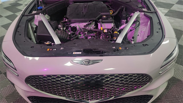 2025 Genesis G70 2.5T Image 24 of 25