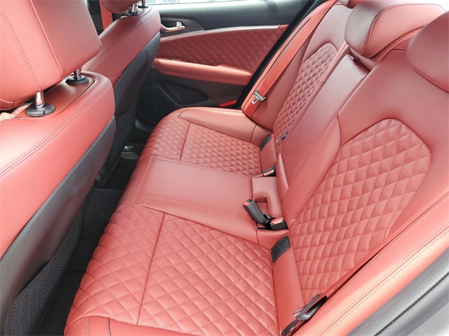 Vehicle image 6 of 30