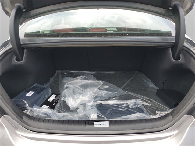 Vehicle image 5 of 30