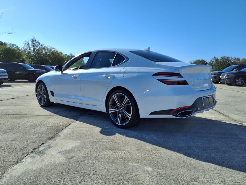 Vehicle image 7 of 35