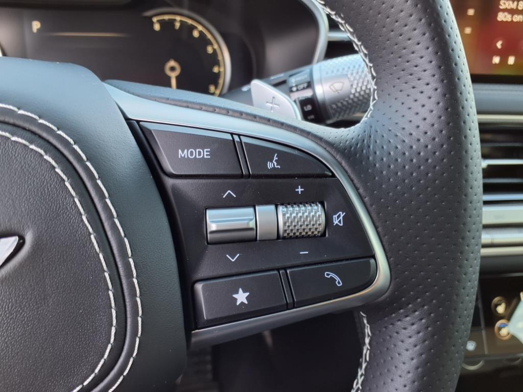 Vehicle image 24 of 35