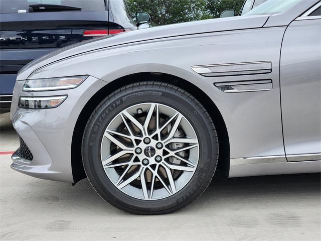 2025 Genesis G80 2.5T Image 7 of 23