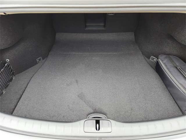 2025 Genesis G80 2.5T Image 8 of 23
