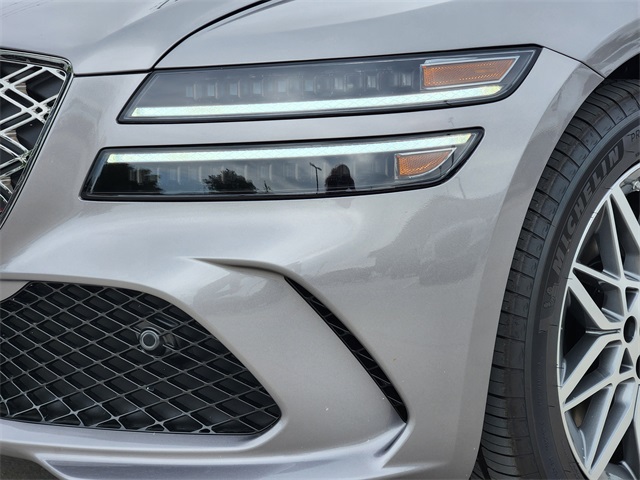 2025 Genesis G80 2.5T Image 21 of 23