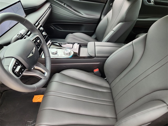 2025 Genesis G80 2.5T Image 19 of 23