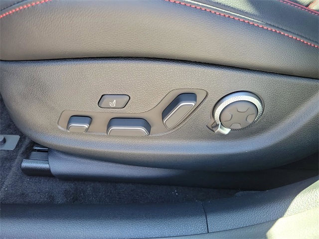 Vehicle image 29 of 30