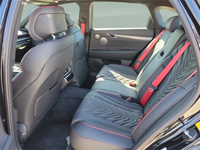 Vehicle image 8 of 30