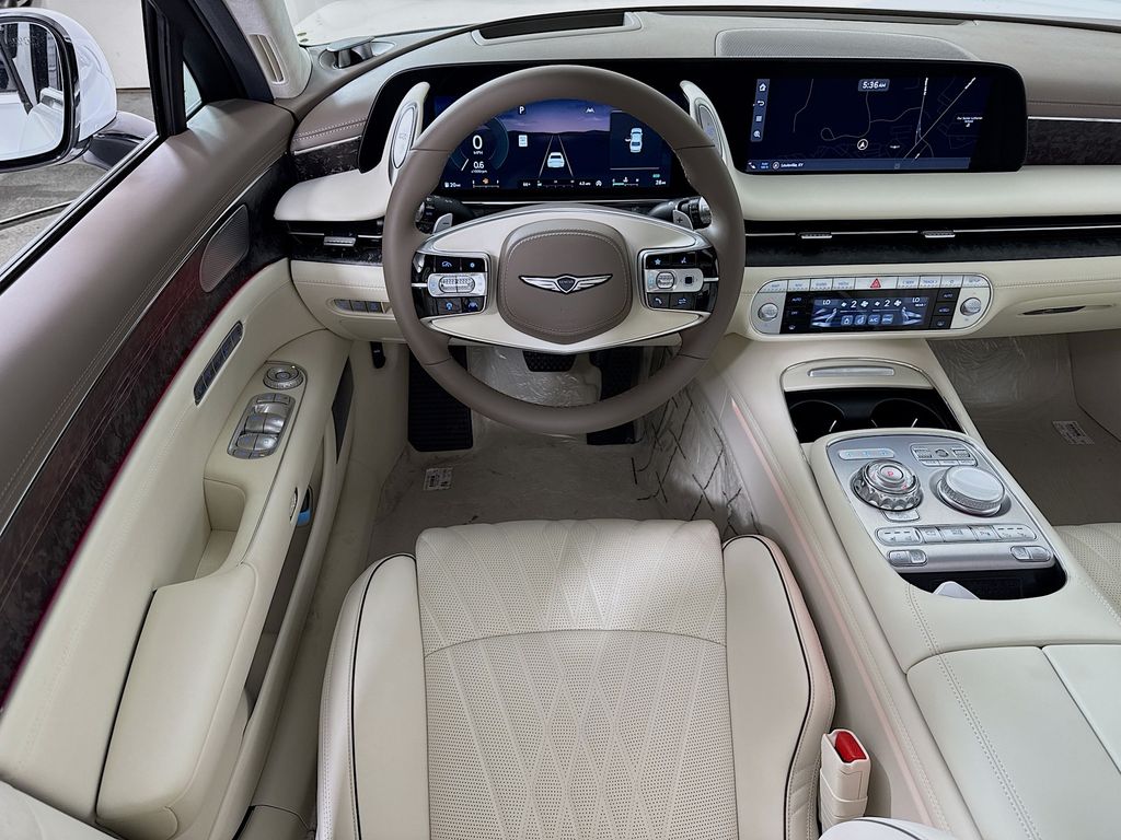 Vehicle image 19 of 36
