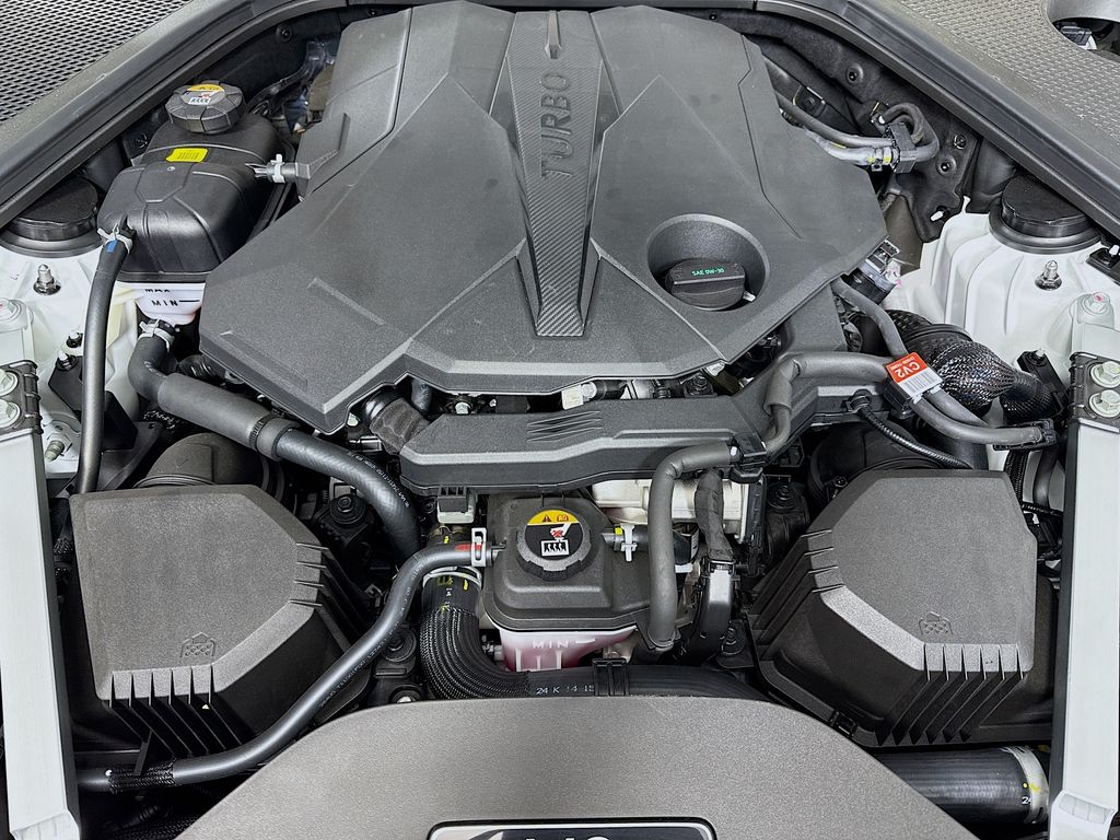 Vehicle image 9 of 36