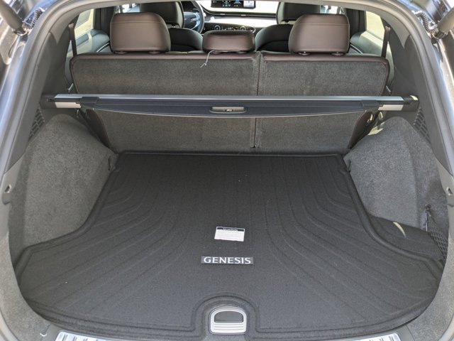 Vehicle image 16 of 30