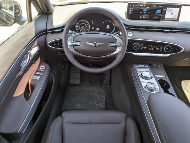 Vehicle image 11 of 30