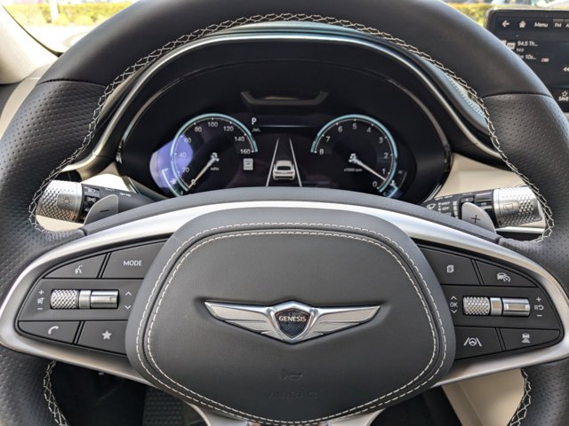 Vehicle image 23 of 31
