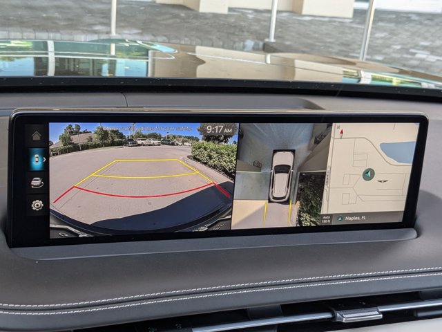 Vehicle image 27 of 31