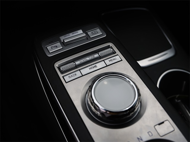 2025 Genesis GV70 3.5T Sport Image 20 of 36