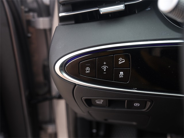 2025 Genesis GV70 3.5T Sport Image 29 of 36