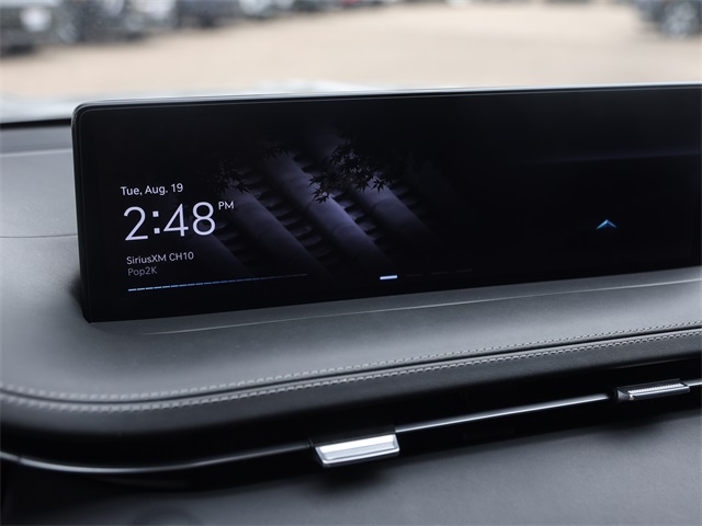 2025 Genesis GV70 3.5T Sport Image 26 of 36