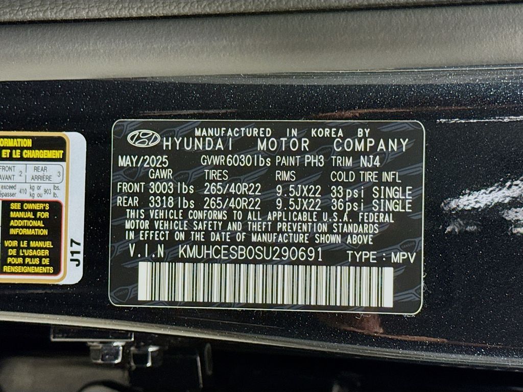 Vehicle image 29 of 35