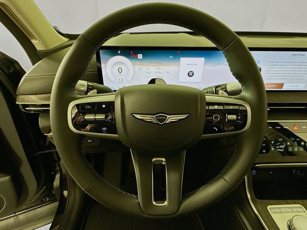 Vehicle image 31 of 35