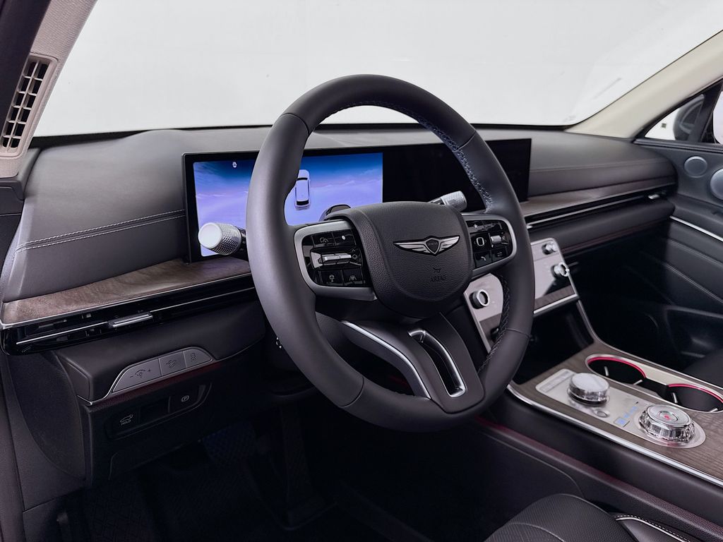 Vehicle image 18 of 35