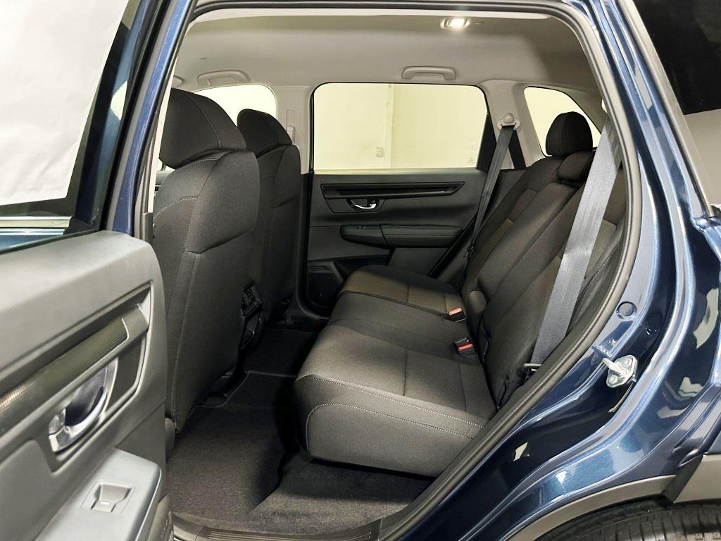 Vehicle image 12 of 25