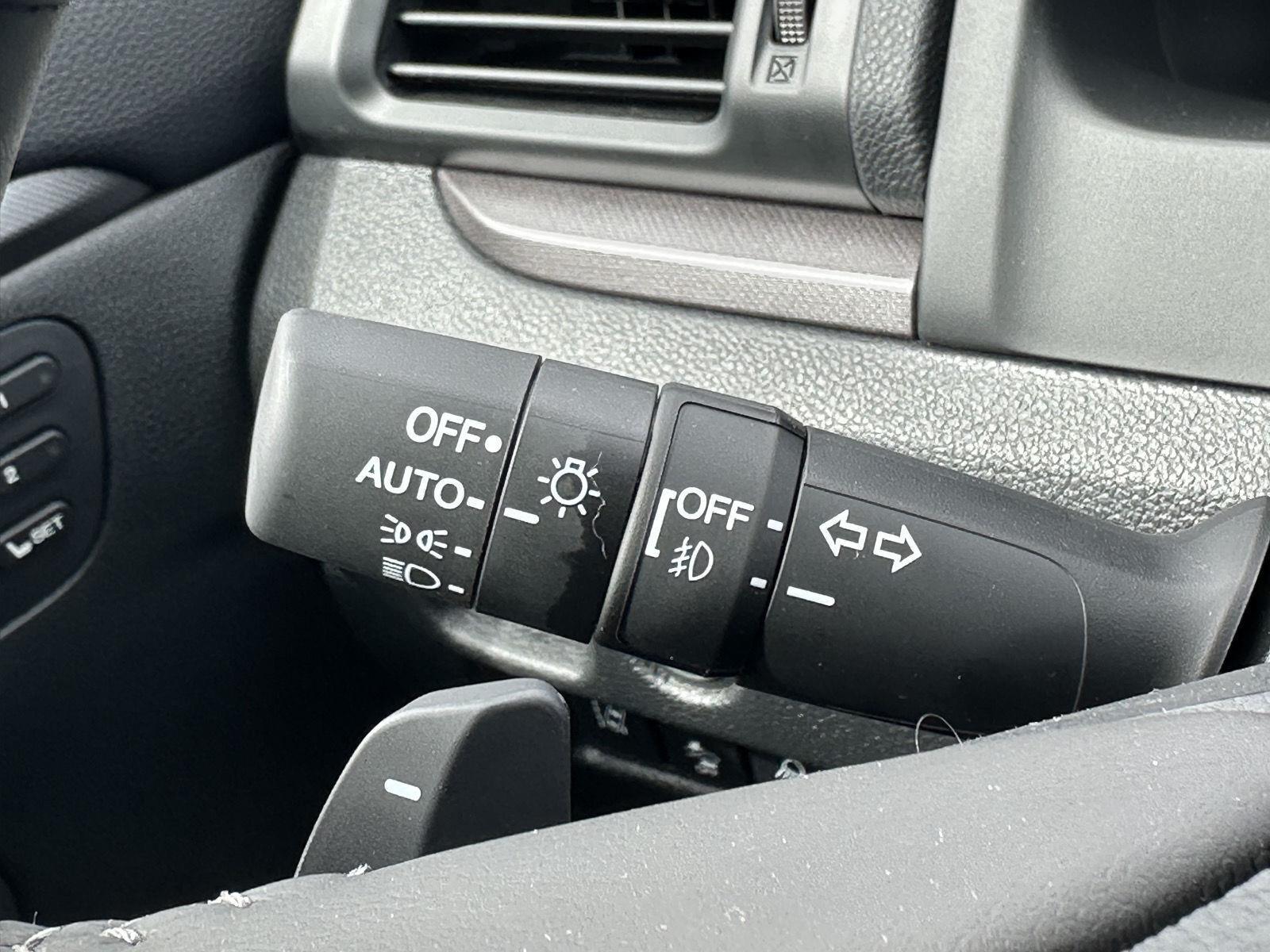 Vehicle image 20 of 29