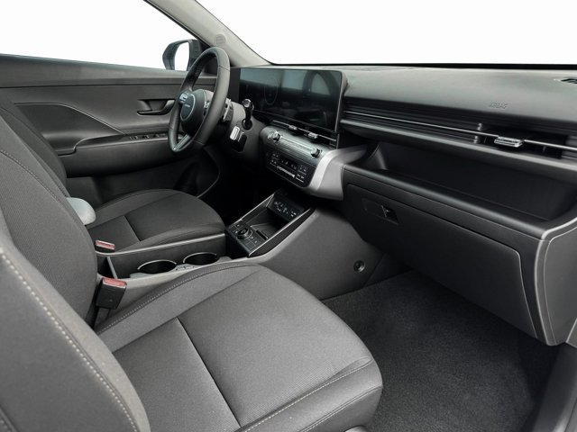 Vehicle image 16 of 20