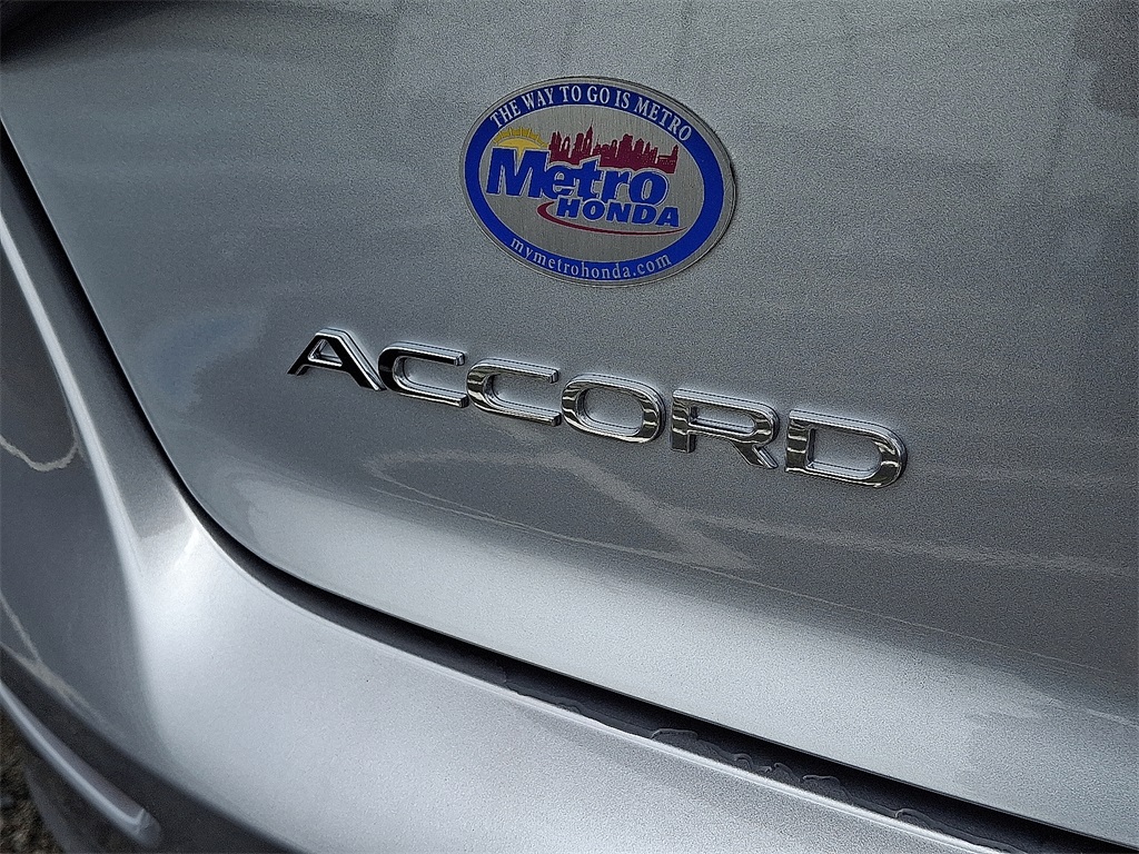 Vehicle image 11 of 11