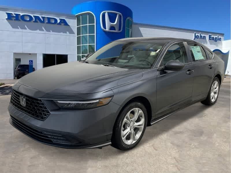 Vehicle image 1 of 28