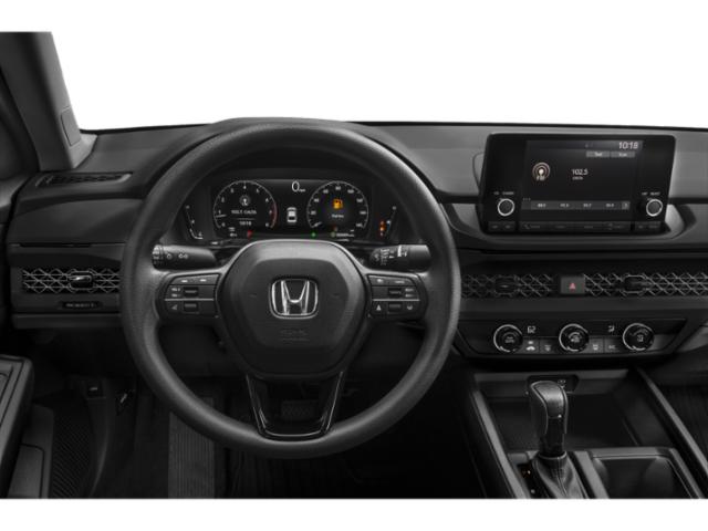 Vehicle image 10 of 15