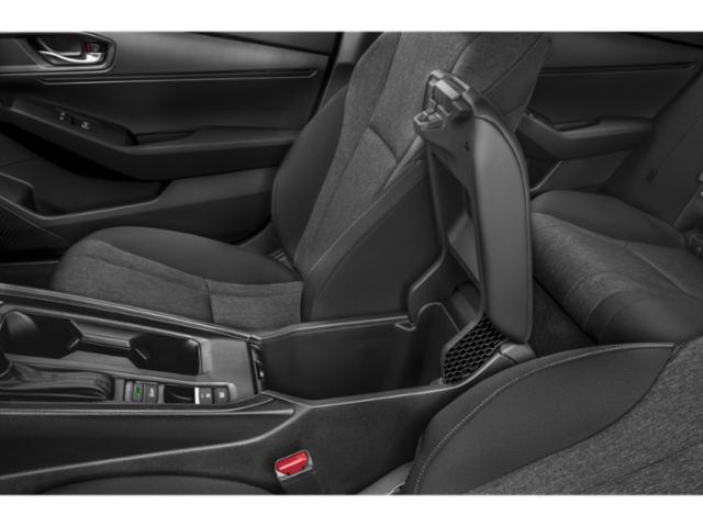 Vehicle image 14 of 15
