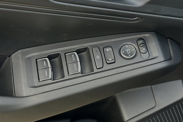 Vehicle image 12 of 29