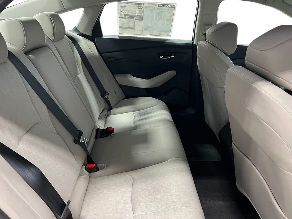 2025 Honda Accord LX Image 13 of 27