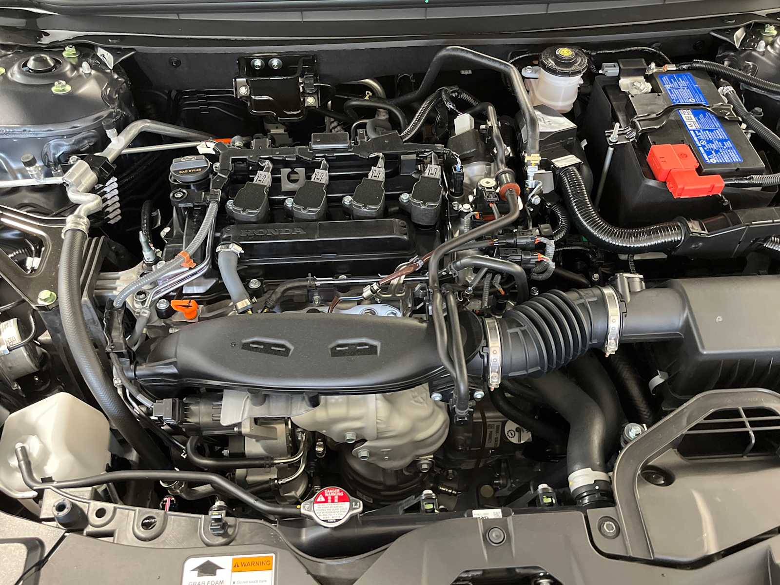 2025 Honda Accord LX Image 9 of 27