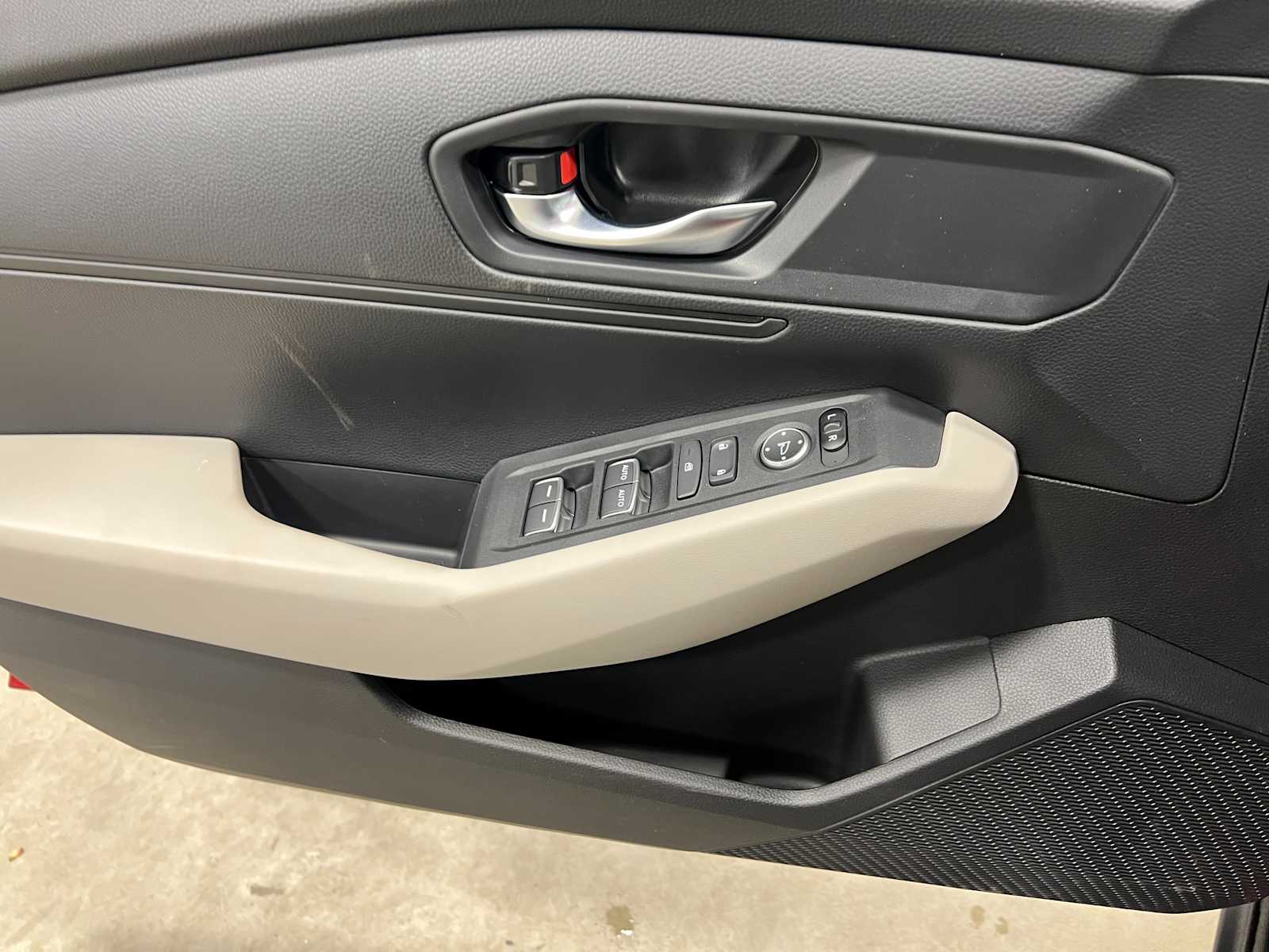 2025 Honda Accord LX Image 20 of 27