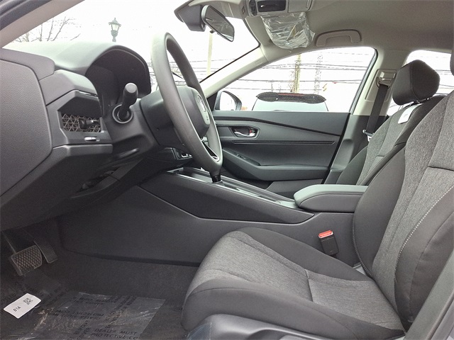 2025 Honda Accord LX Image 7 of 15