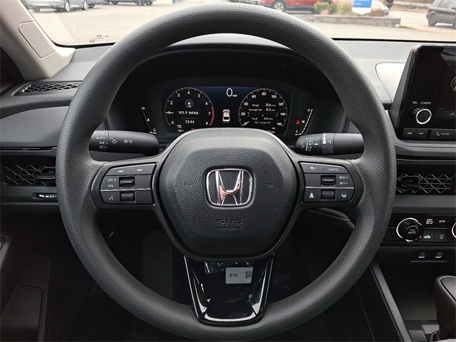 2025 Honda Accord LX Image 12 of 15