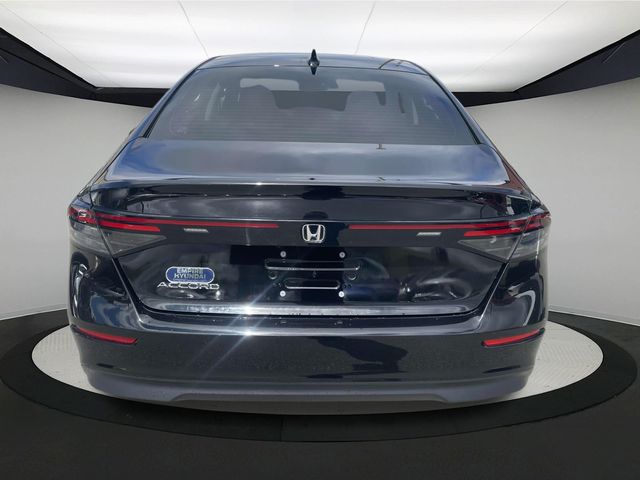 Vehicle image 5 of 35