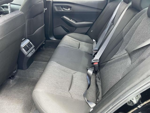Vehicle image 16 of 35