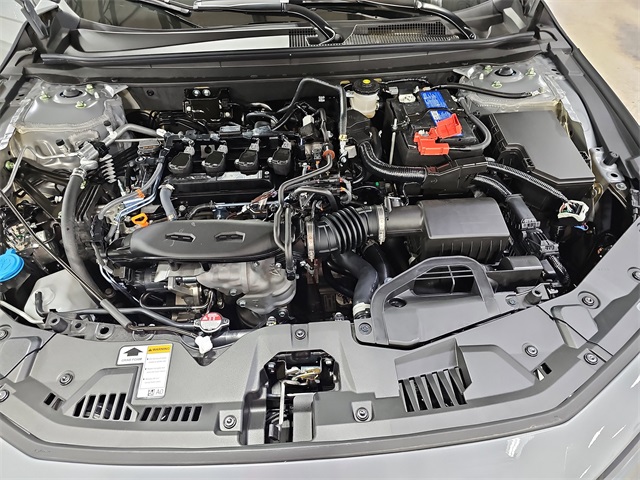Vehicle image 31 of 36