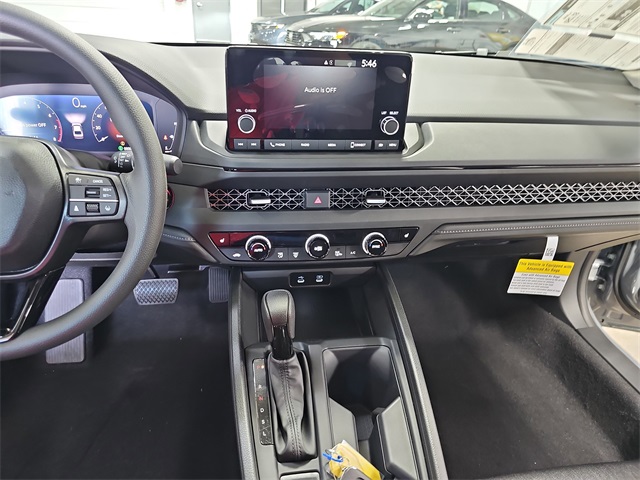 Vehicle image 20 of 36