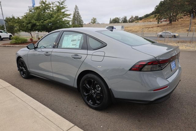 2025 Honda Accord Sedan SE Image 14 of 40