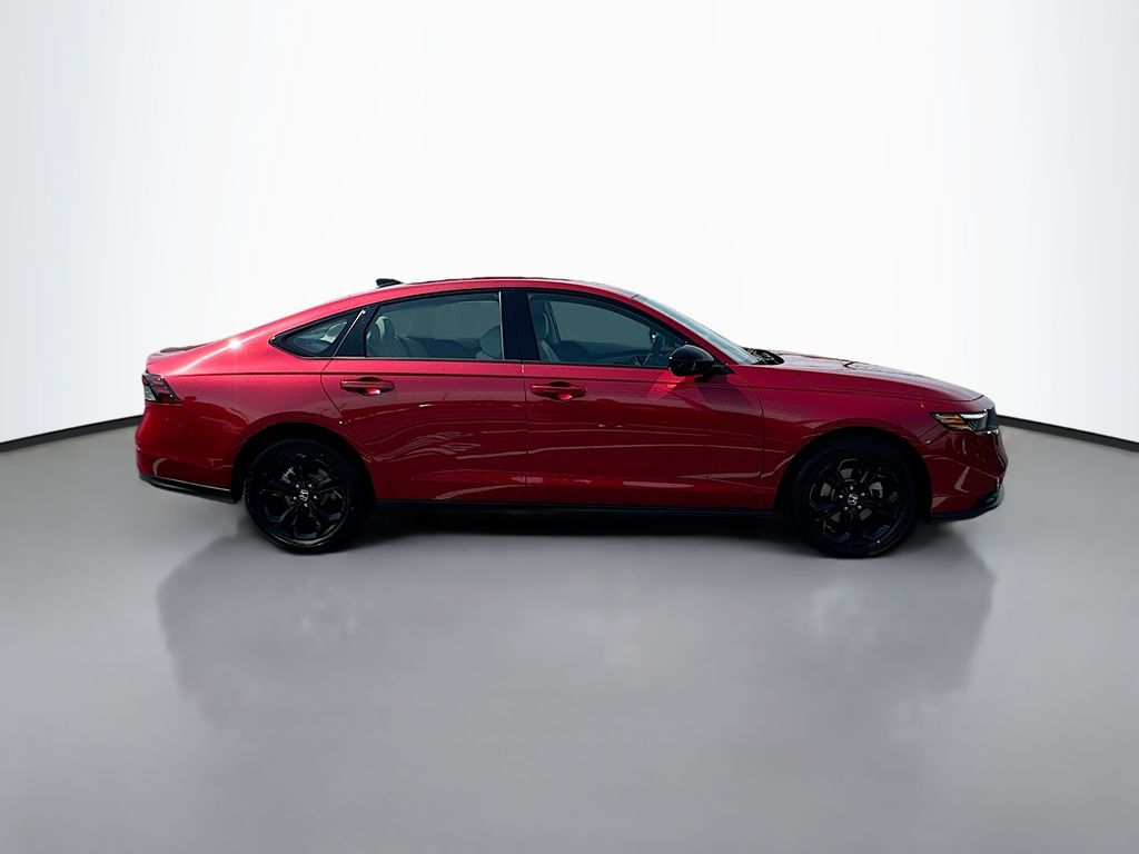 Vehicle image 4 of 23