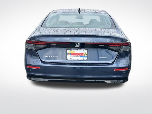 Vehicle image 6 of 35