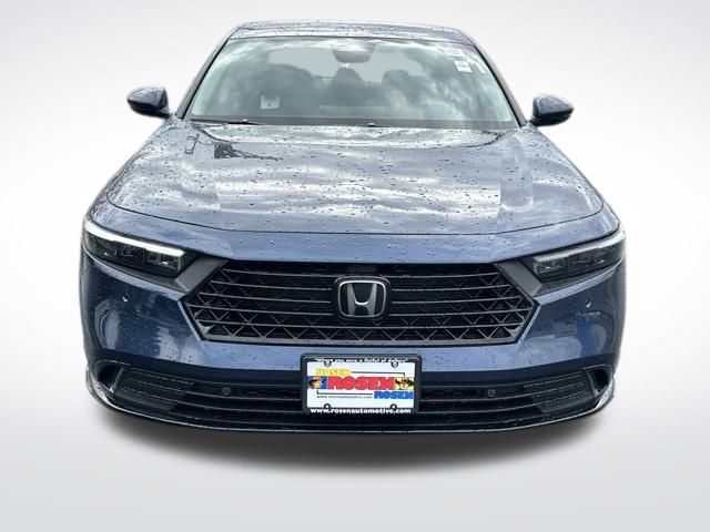 Vehicle image 2 of 35