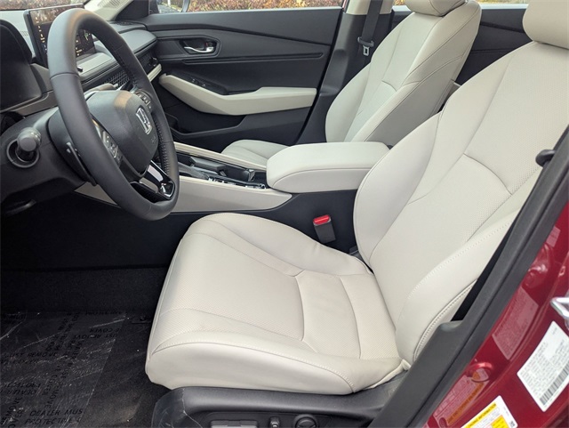 2025 Honda Accord Hybrid EX-L Image 10 of 25