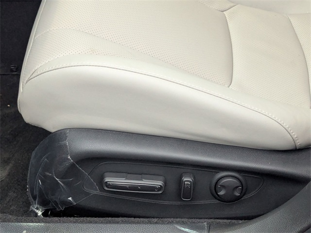 2025 Honda Accord Hybrid EX-L Image 23 of 25