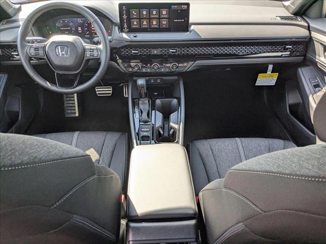 2025 Honda Accord Hybrid Sport Image 13 of 17
