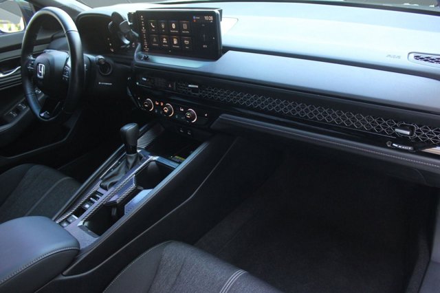 2025 Honda Accord Hybrid Sport Image 16 of 36